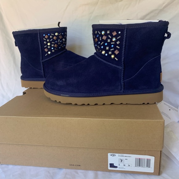 Ugg Classic Mini Stud Medallion Boots - Picture 1 of 8